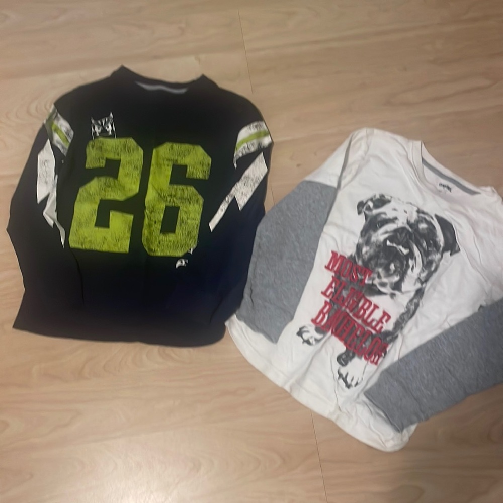 Long sleeve t-shirt bundle Gymboree